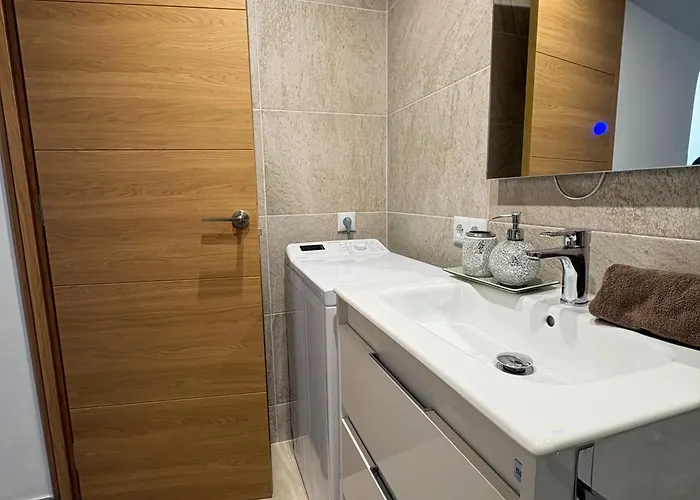 Sweet Dreams Apartment, Estilo Y Confort En 1ª Linea, Renovado, Practico Y Anfitrion 5 Estrellas